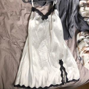 VICTORIA’S SECRET Y2K SILK SLIP DRESS